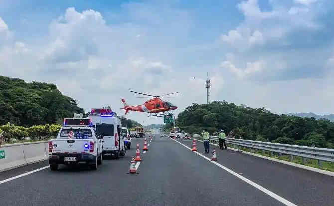 献县高速公路汽车救援案例
